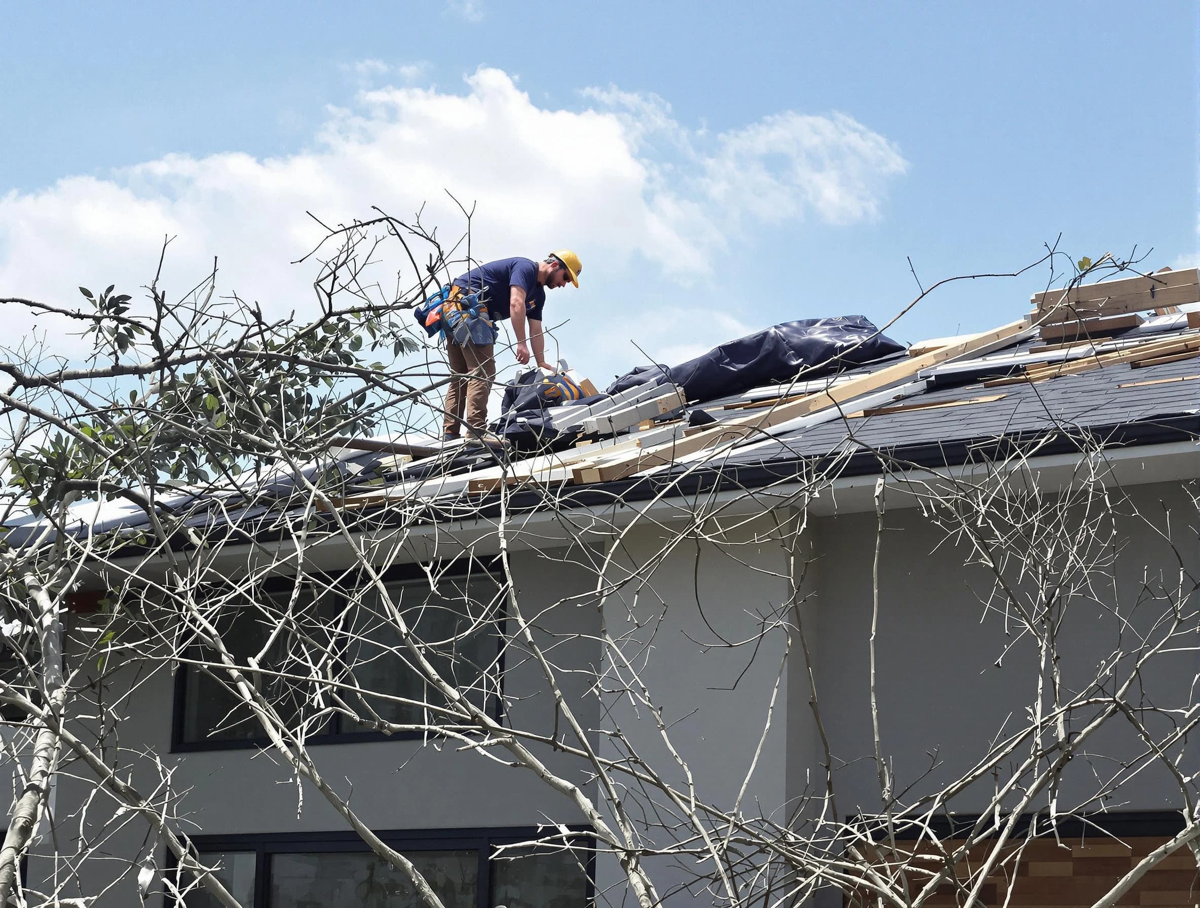 Emergency Roof Repair in Aurora